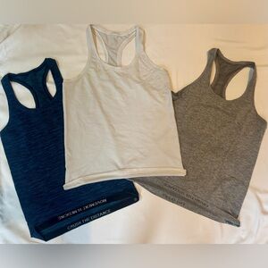 Lululemon Lot of 3 Swifty Tanks 8 & 10